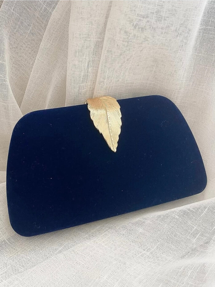 Blue Velvet Élan Clutch