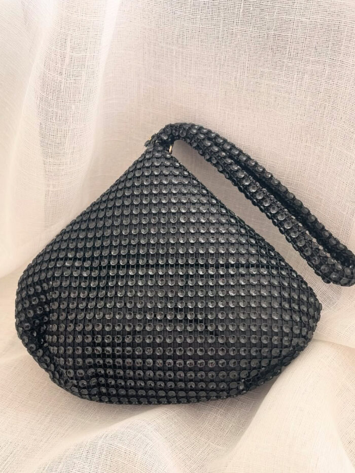 Black Avara Clutch